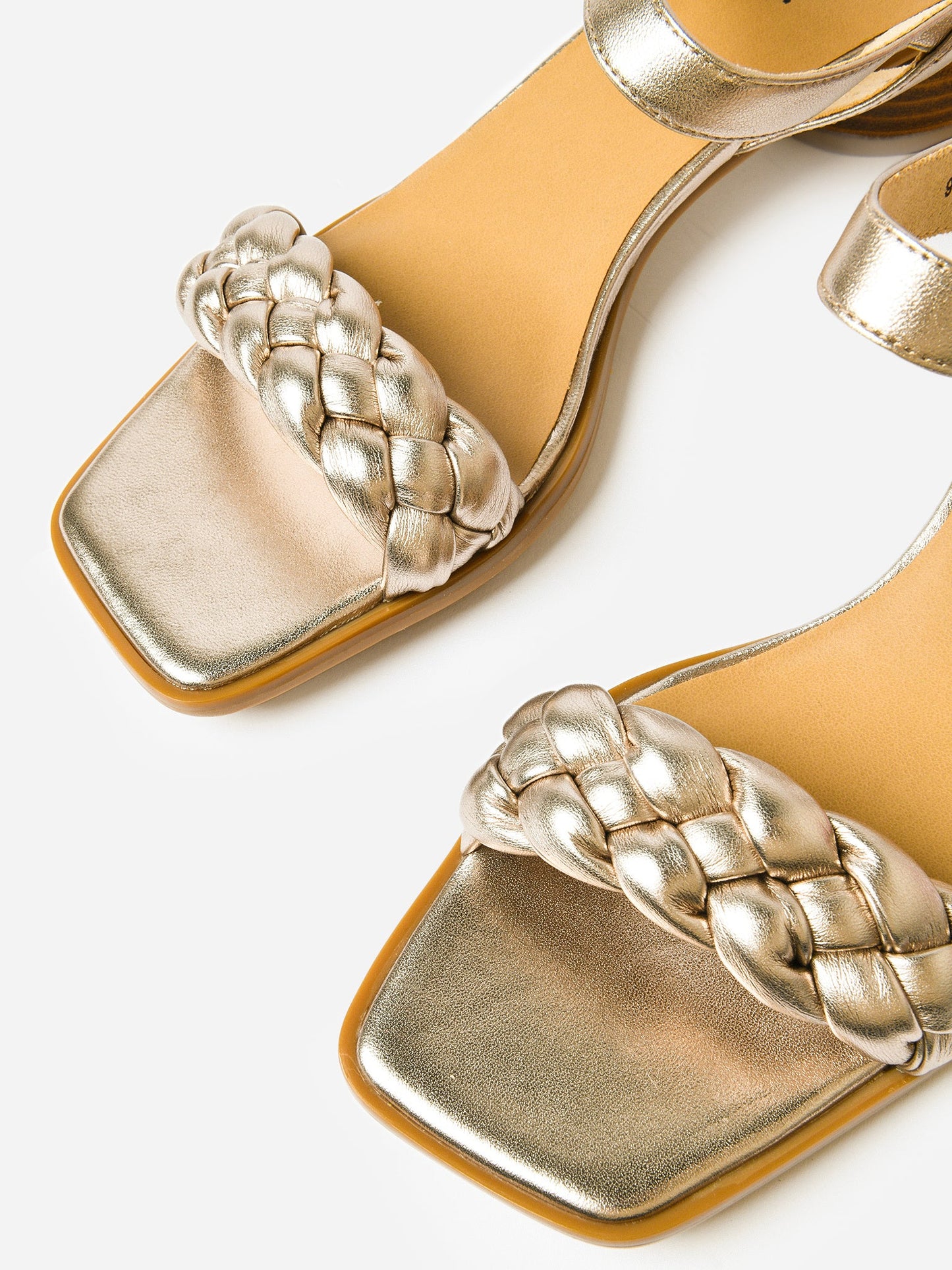 Vaneli Women's Kalee Sandal