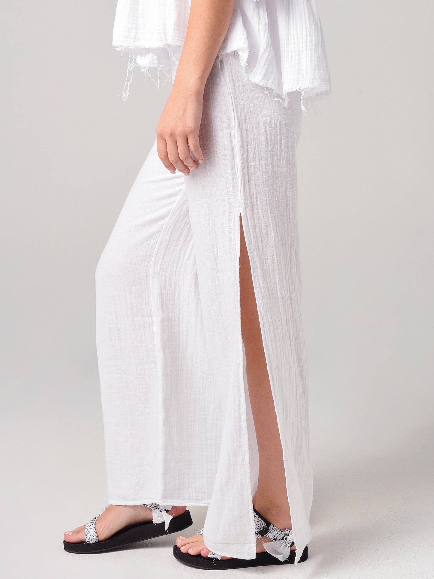 Stark X Women's Elastic Waist Side Slit Pant
