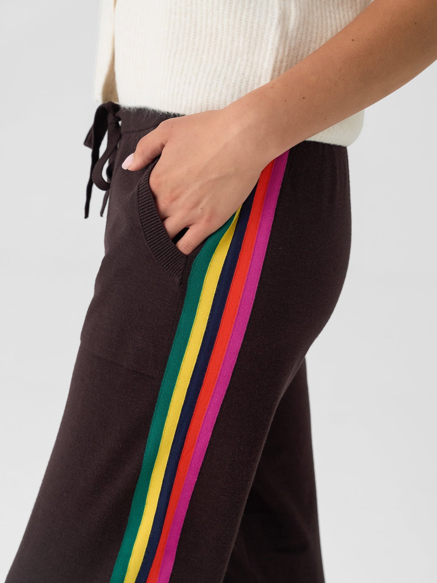 Eche Women's Solid Striped Jogger