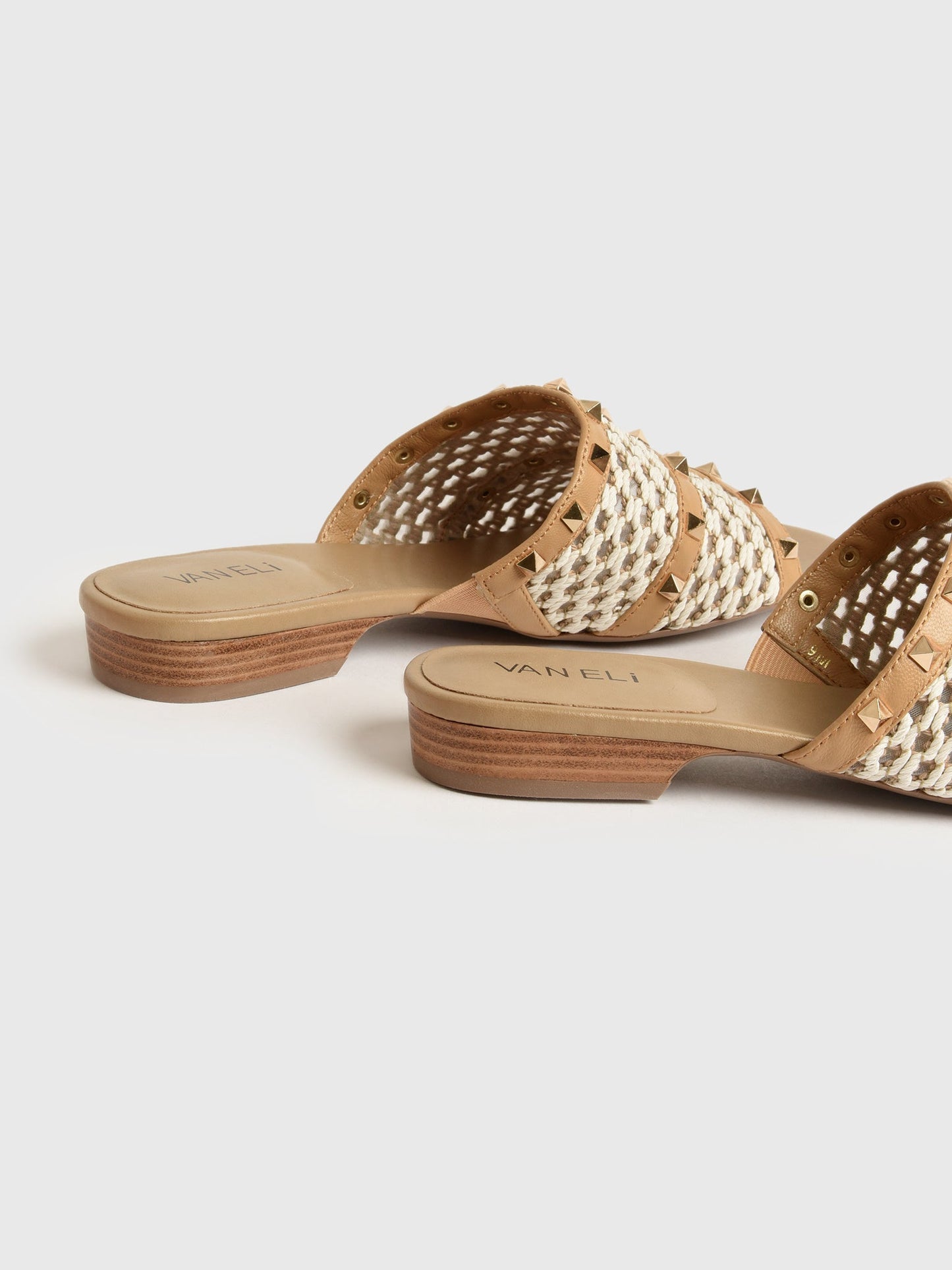 Vaneli Women's Banyan Sandal