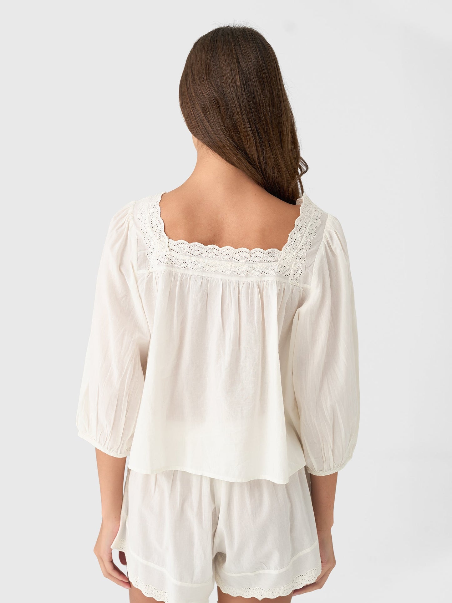 The Great Women's The Eyelet Button Sleep Top