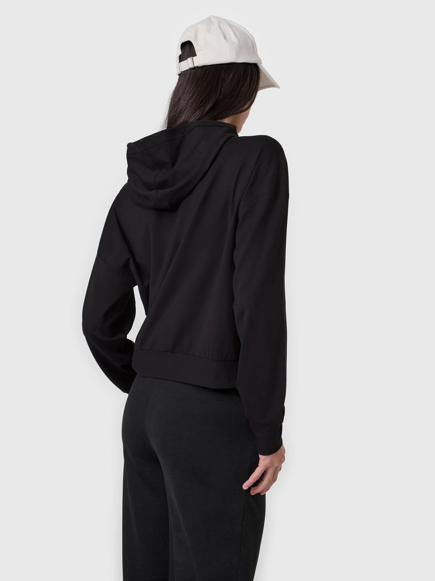 Vuori Women's Halo Modern Full Zip Hoodie