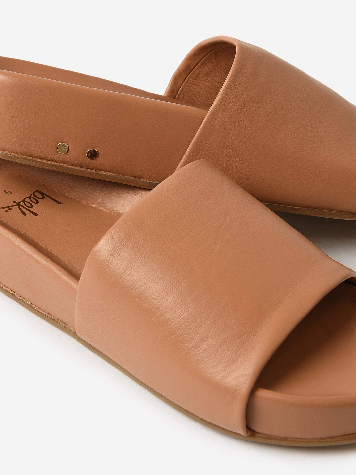Beek Women's Pelican Leather Platform Sandal