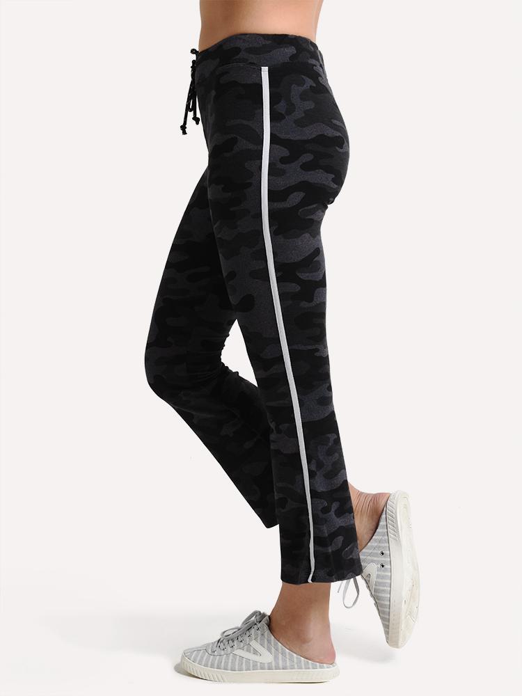 Sundry Camo Kick Flare Pant
