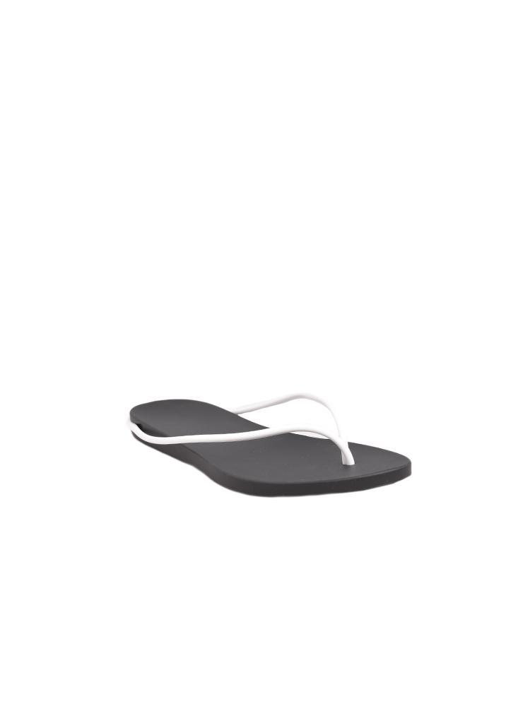 Ipanema Phillippe Starck Thing M Flip Flops