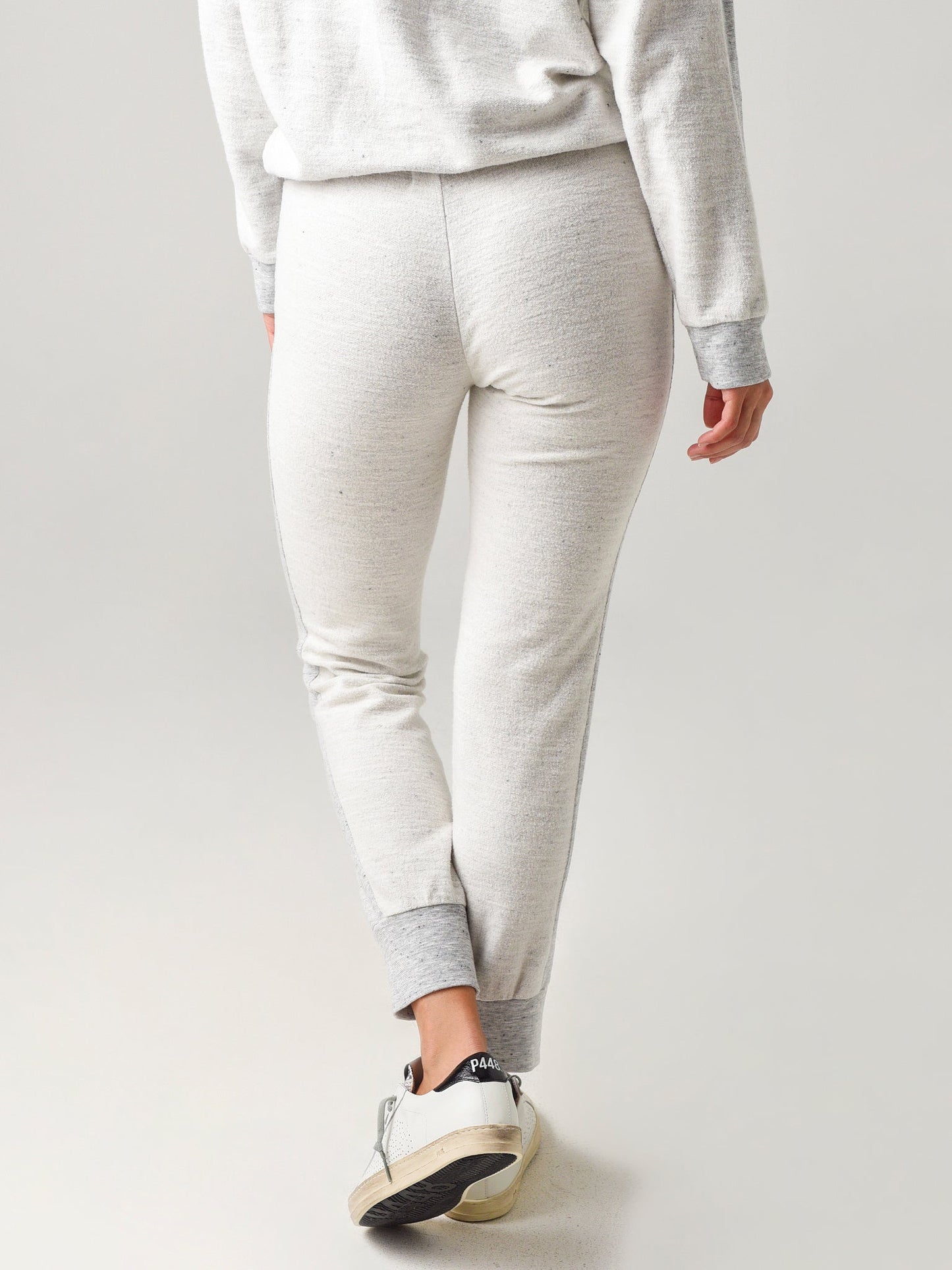 Monrow Women's Reversed Sporty Sweatpant With Contrast Rib Stripe