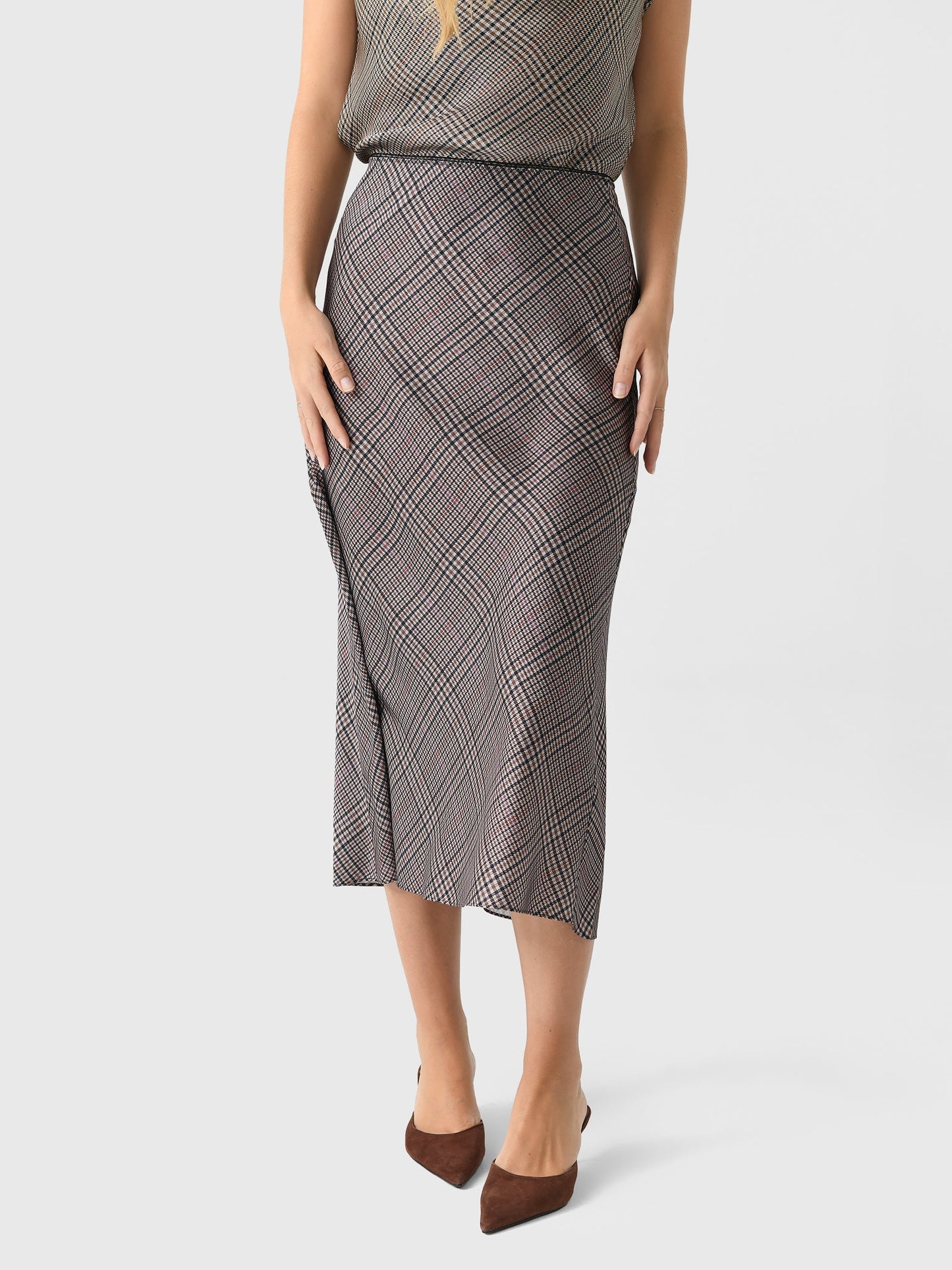 Vince Women's Pressed Plaid Shaped Hem Skirt