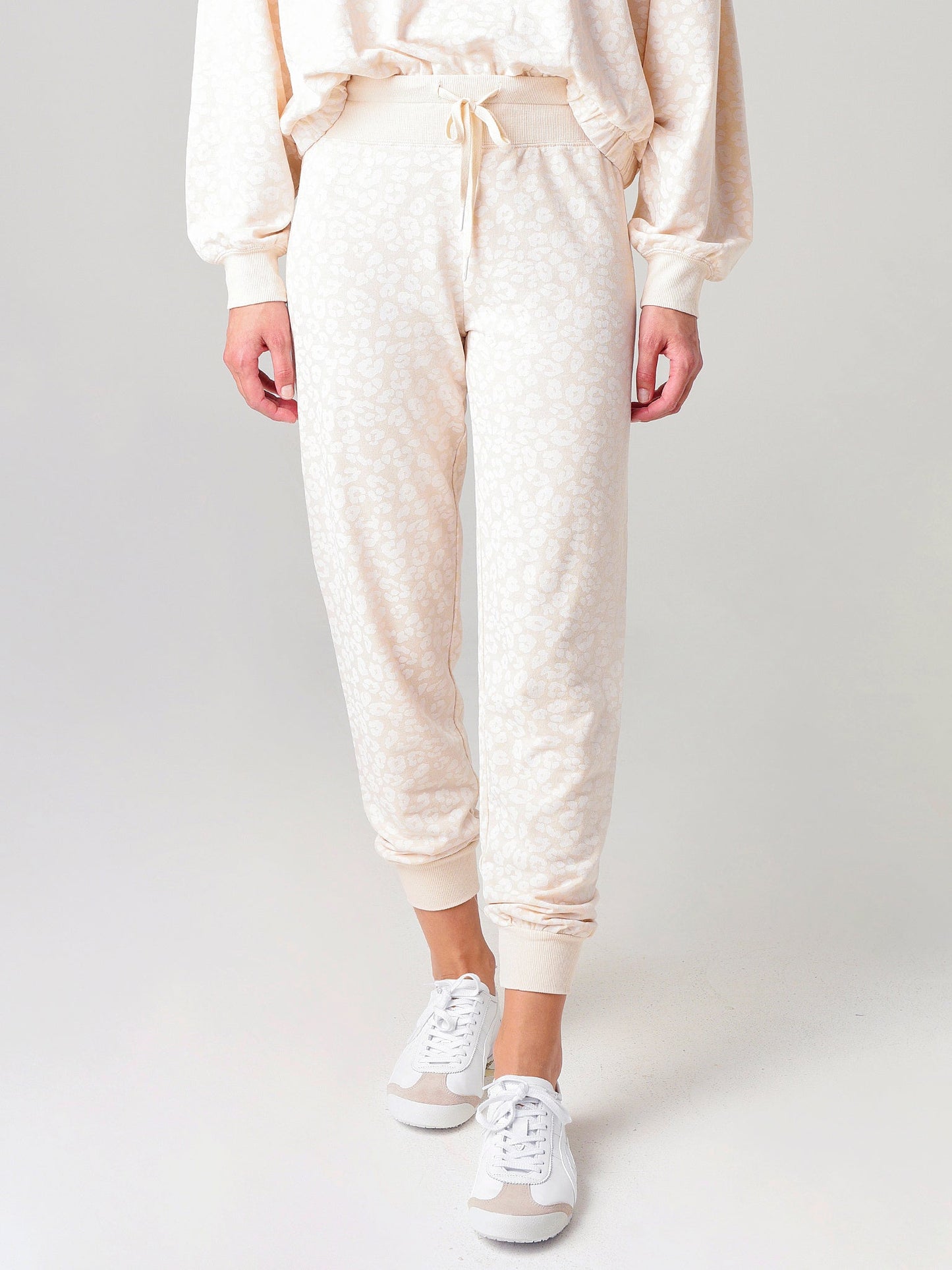 Z Supply Women's Ava Leopard Jogger Sweatpant